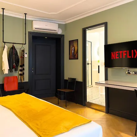 Guesthost - Brera Exclusive And Maison d'hôtes 3*