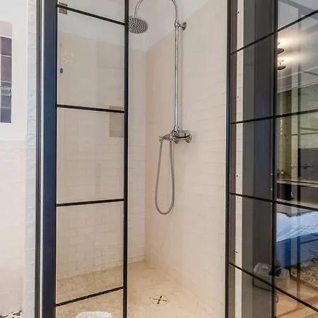 ゲストハウス Ospitali, Ks-suites *