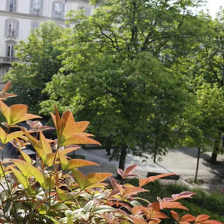 Maison d'hôtes Guesthost - Brera Exclusive And
