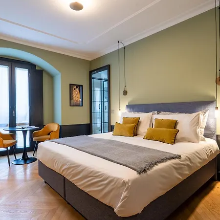 Ospitali, Ks-suites Milan