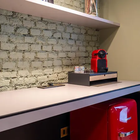Ospitali, Ks-suites Milan